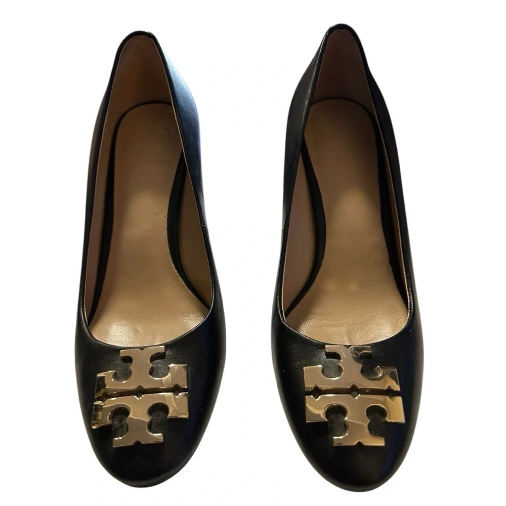 Tory Burch Raleigh Black Block Heel Leather Pumps – Size 5.5